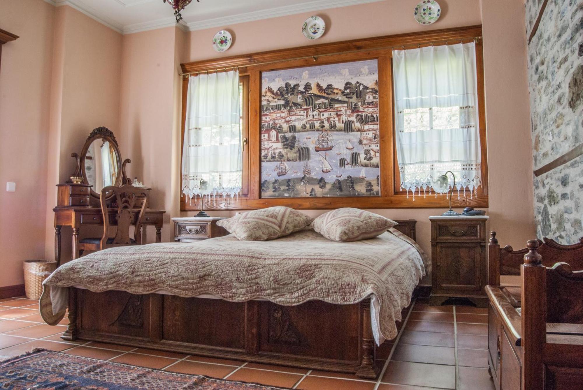 Viraggas Traditional Hotel Vrastama ห้อง รูปภาพ