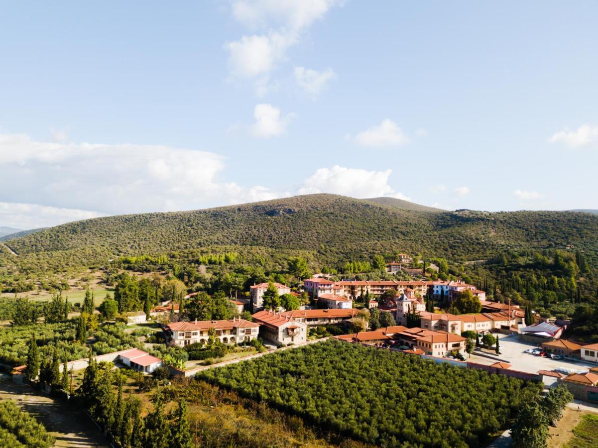Viraggas Traditional Hotel Vrastama ภายนอก รูปภาพ
